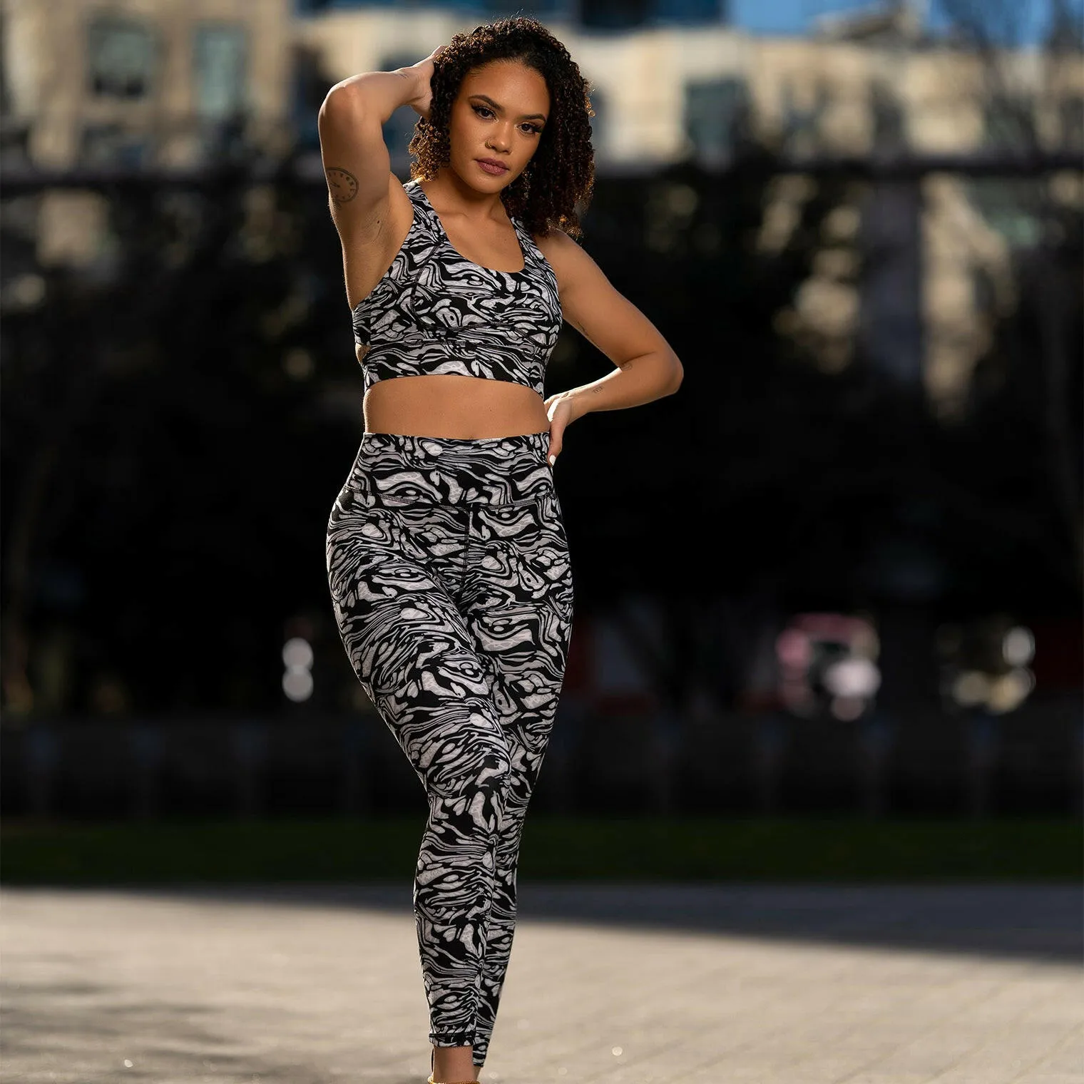 Adore Leggings - Black Marble