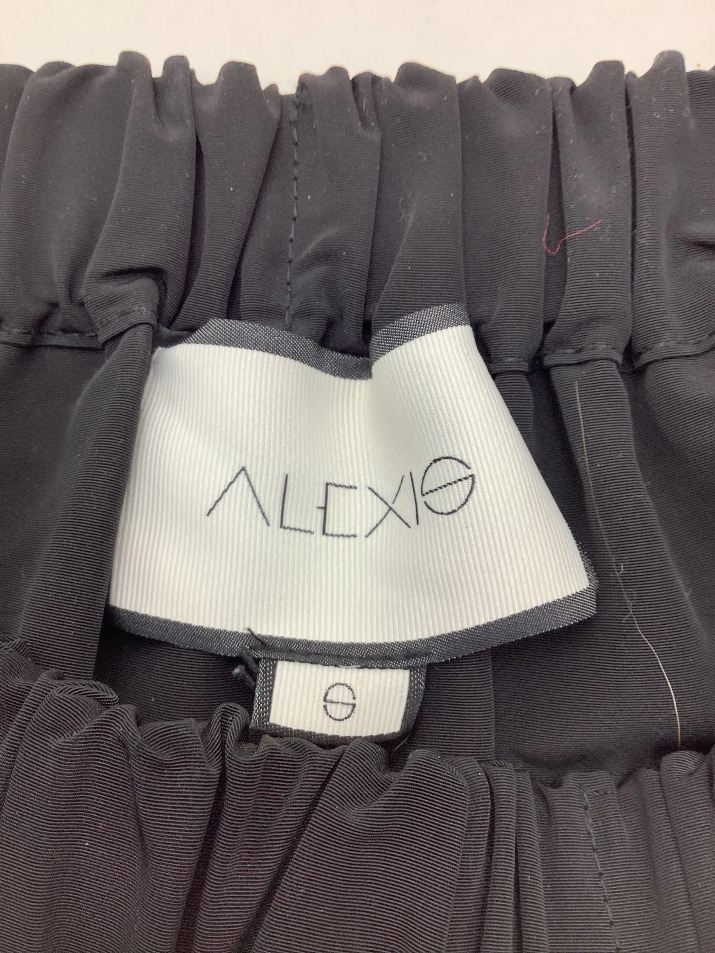 Alexis Skirt Tafetta Mini Length Size: S