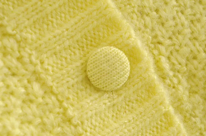 Asta Vintage Puff Sleeve Flower Cable Knit Cardigan