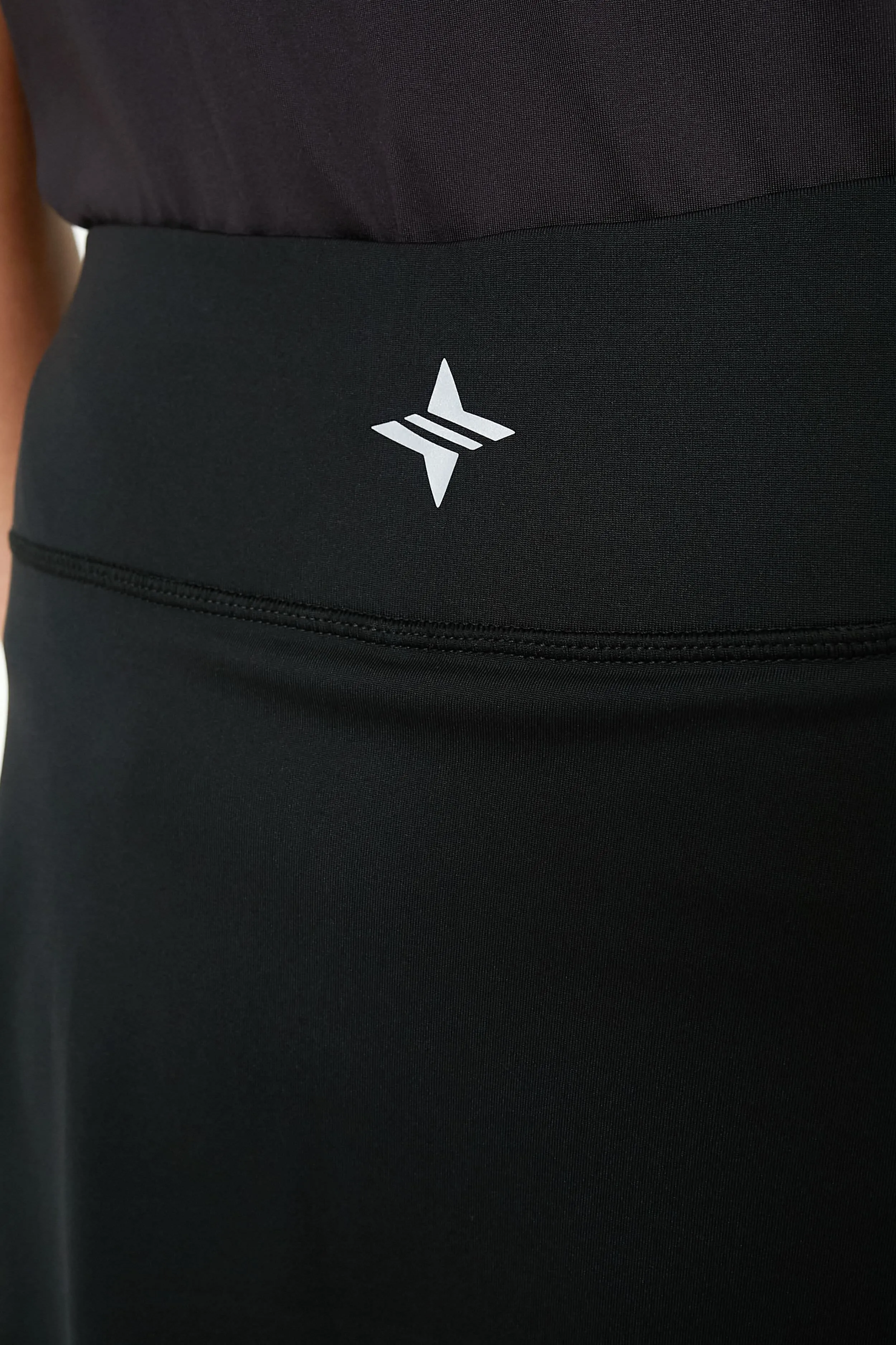 Black Jesse Skirted Capri
