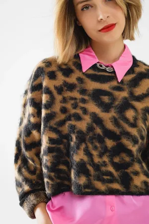 Black Leopard Print Sweater Made of Knitted Fabric with Wool