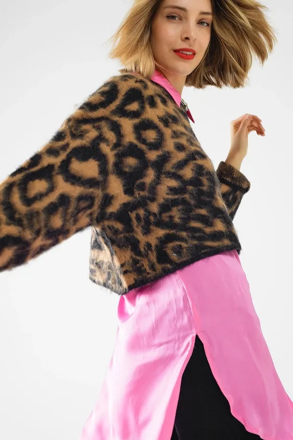 Black Leopard Print Sweater Made of Knitted Fabric with Wool