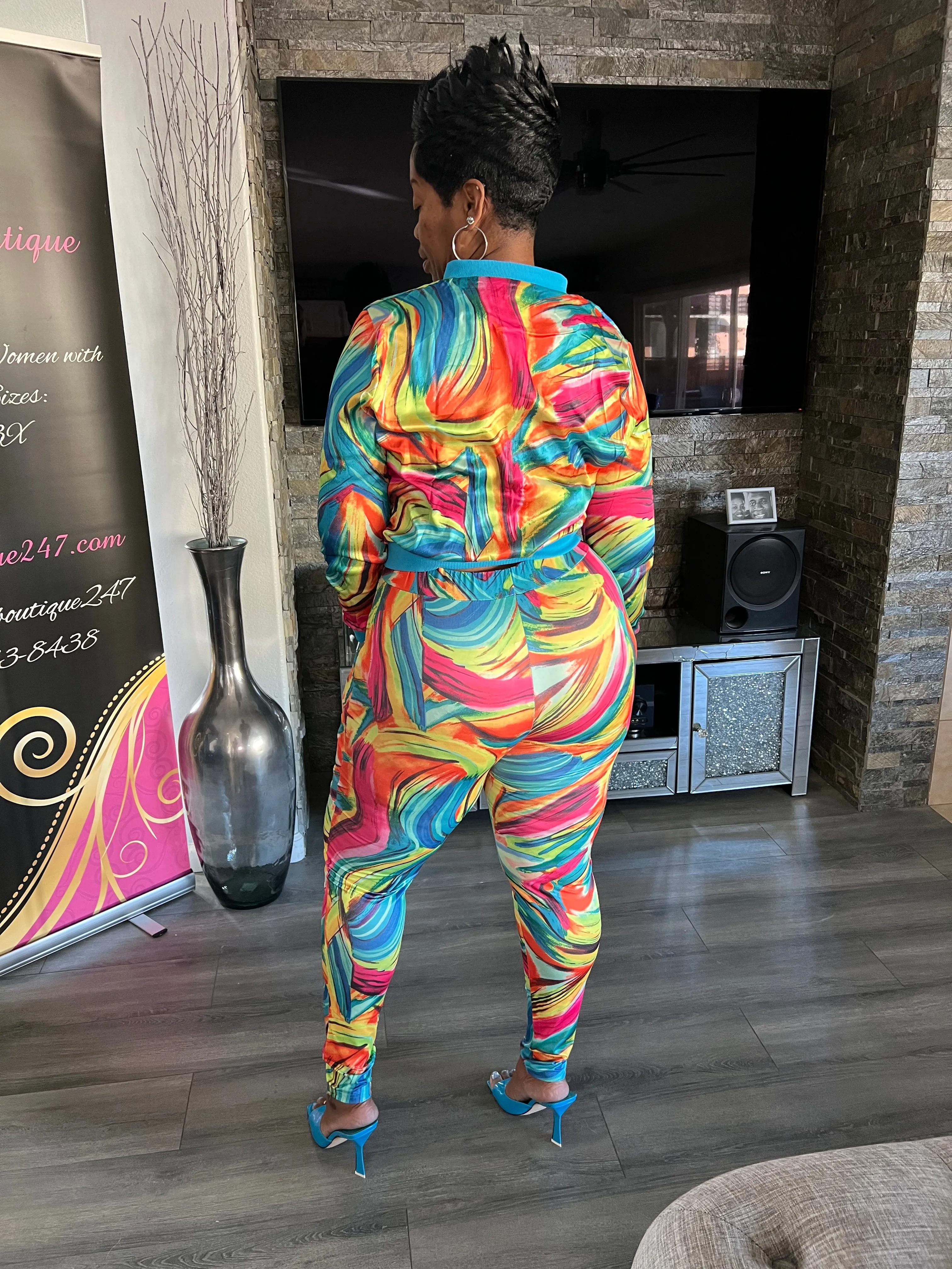 Bright & Bold