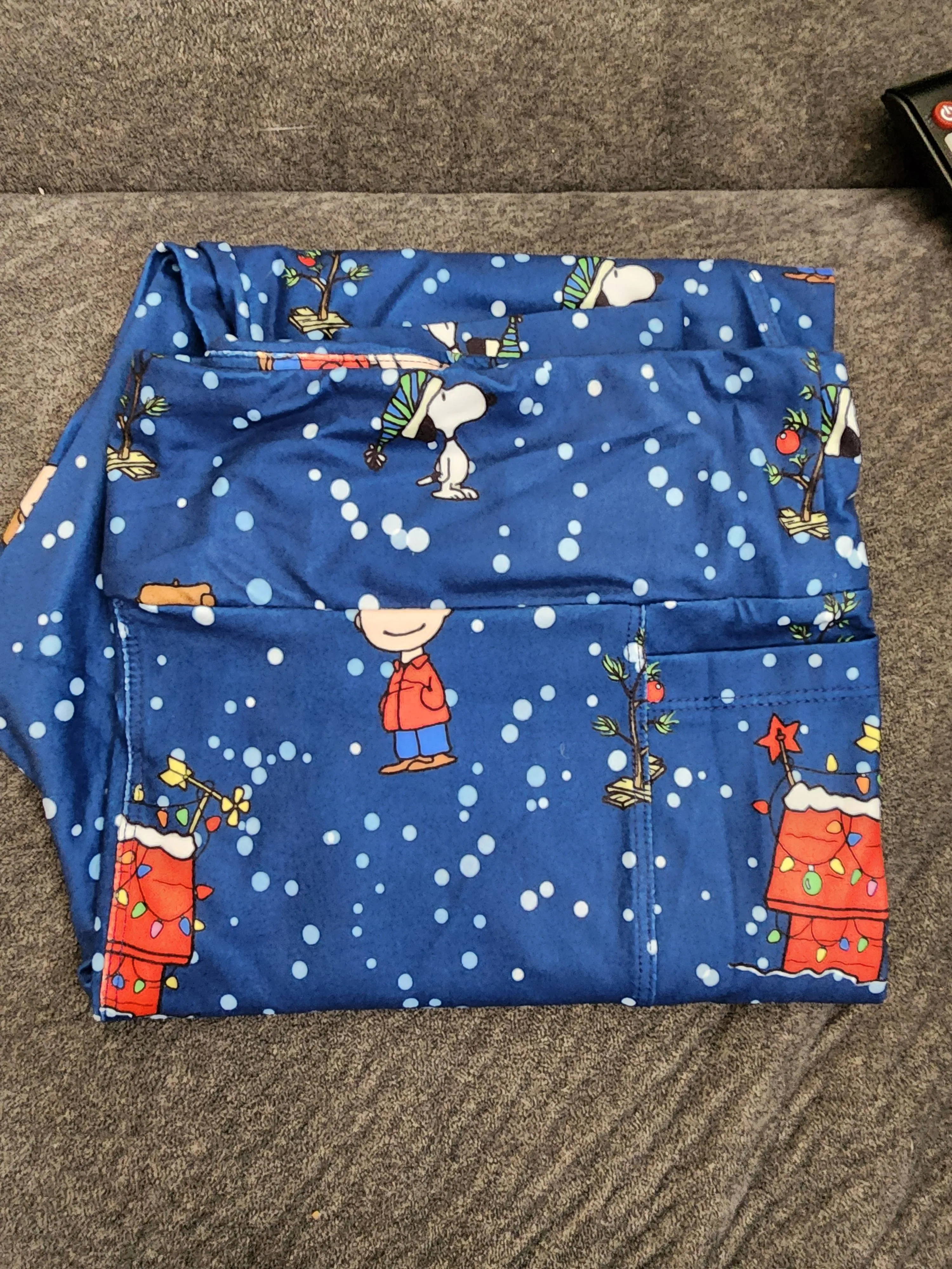 *Charlies Project Charlie Brown Christmas Leggings