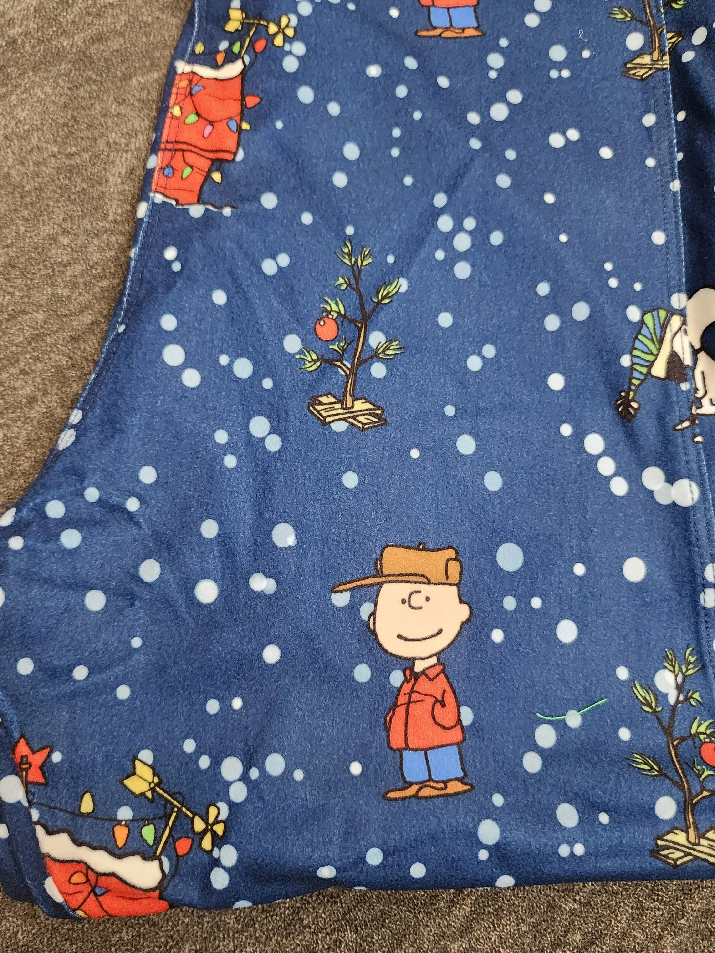 *Charlies Project Charlie Brown Christmas Leggings