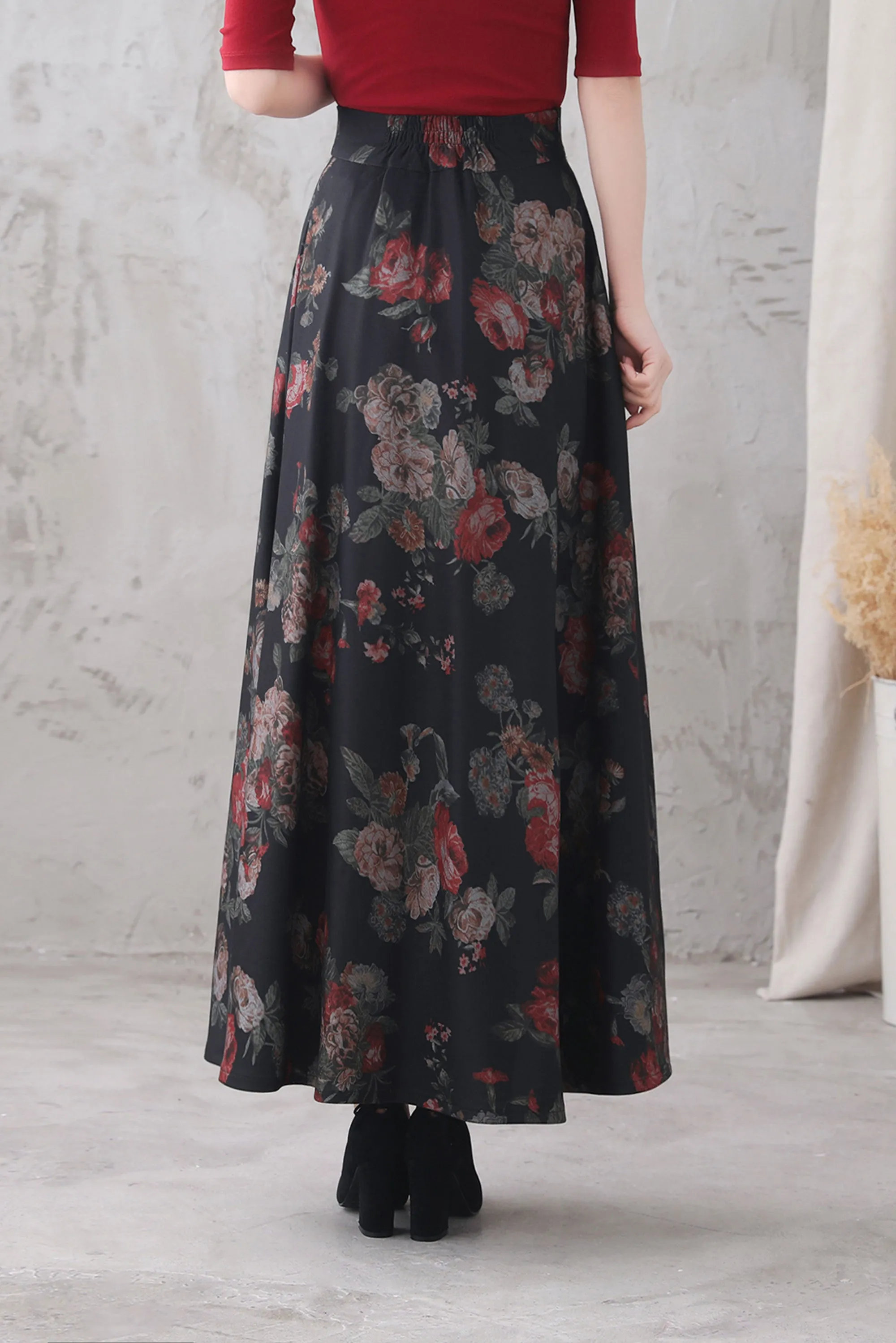 Elegant and Mod Skirt Women 3327