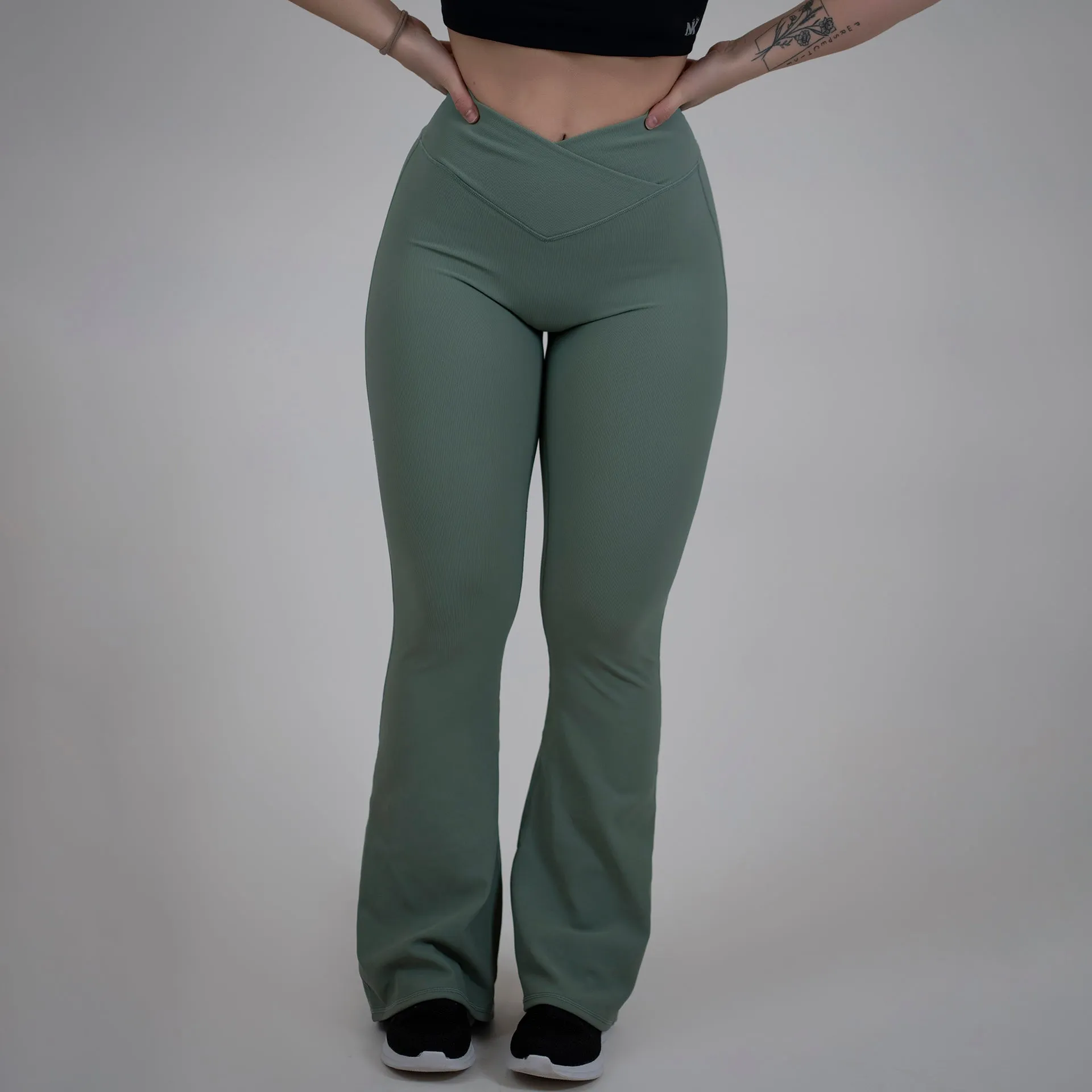 Ember Ribbed Vbelt Leggings(Olive)