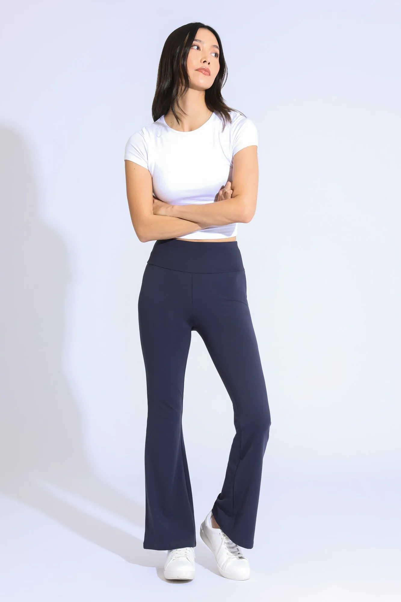 ESSENTIAL FLARE LEGGINGS- NAVY