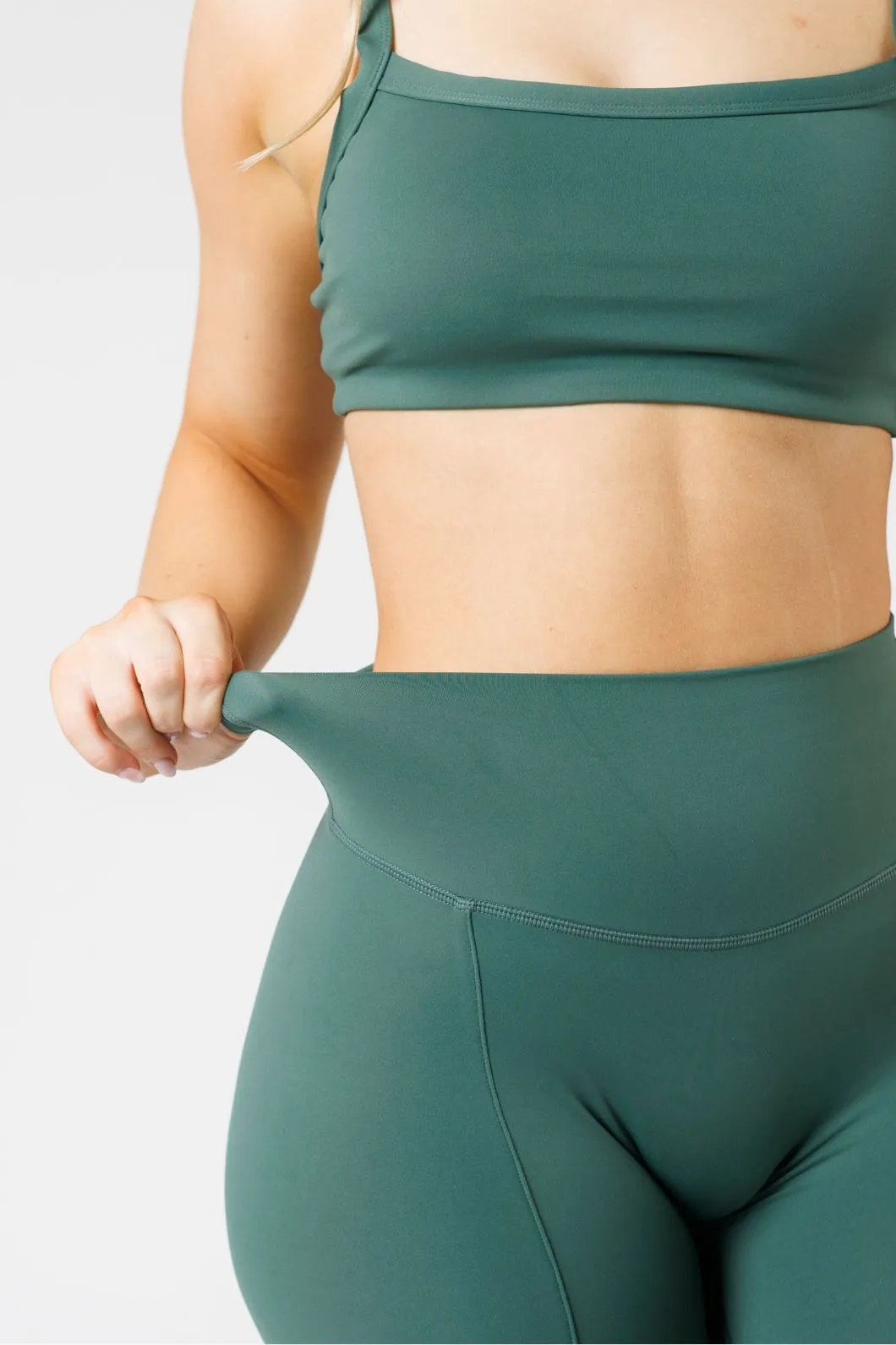 FormLux Front Slit Sculptseam® Plus Flare Legging 32" Pine