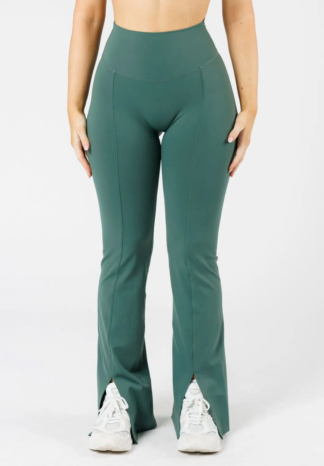 FormLux Front Slit Sculptseam® Plus Flare Legging 32" Pine