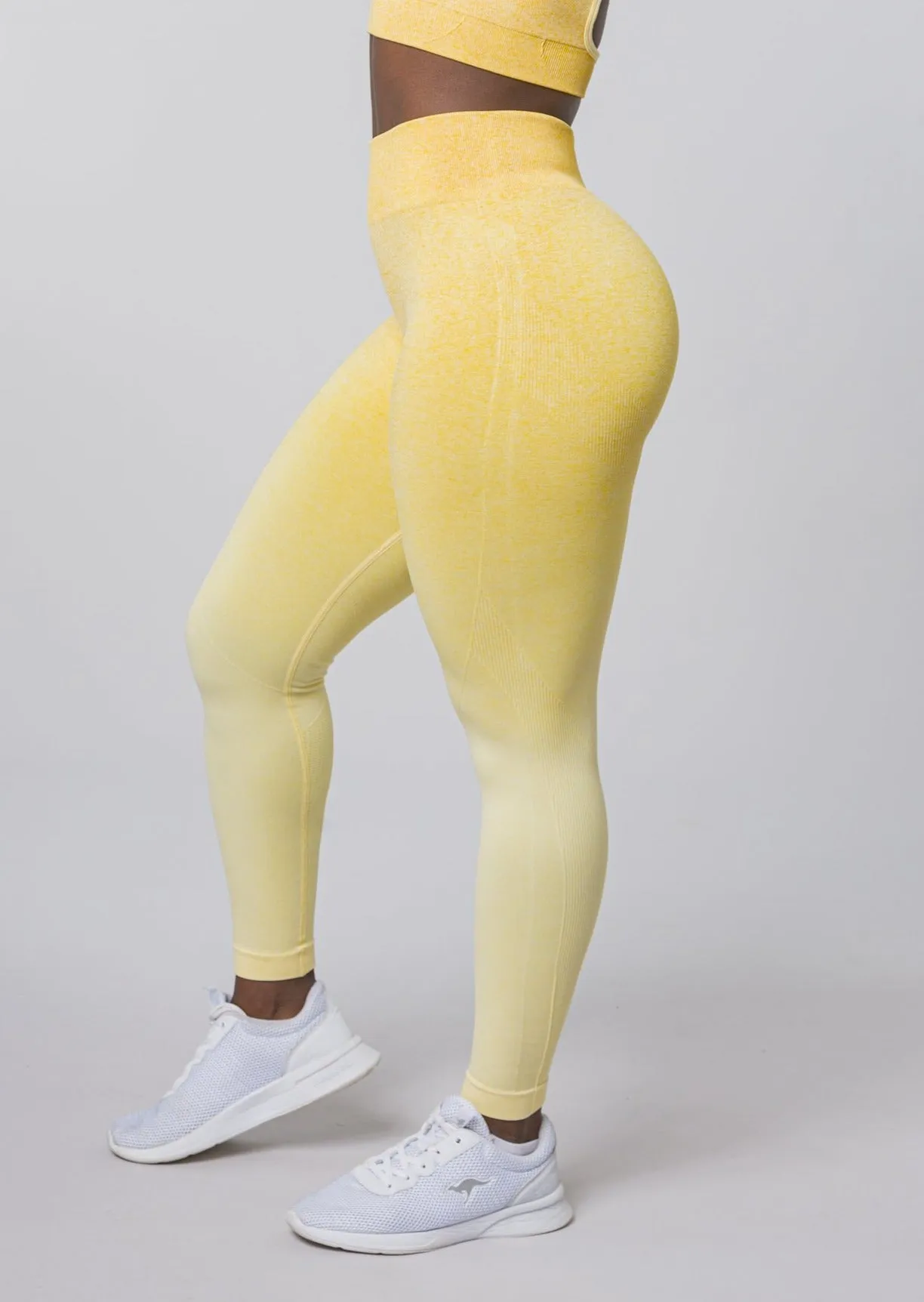 Glow Seamless Leggings [LASTCHANCE]