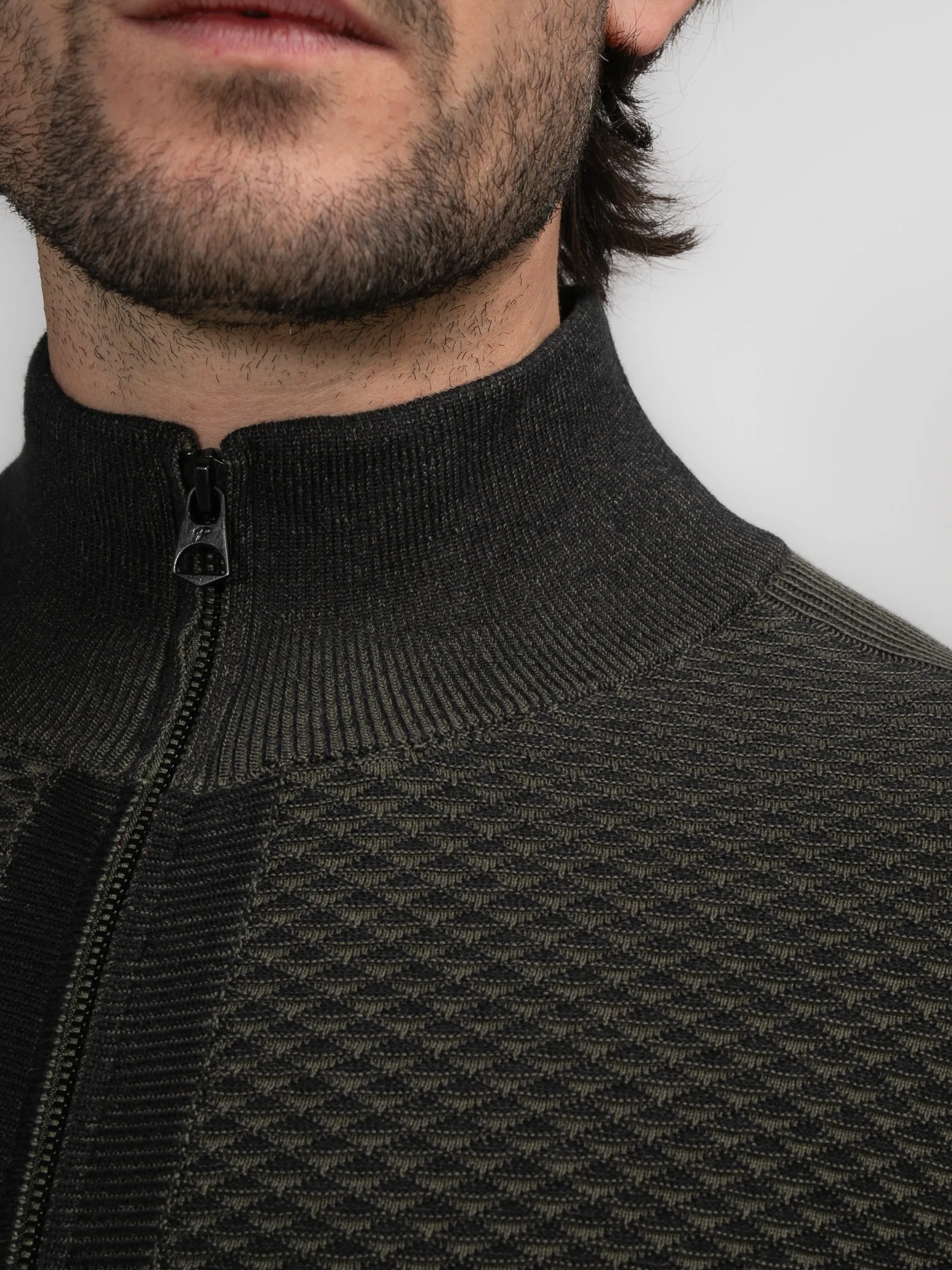 Knitted Cardigan Unalaska