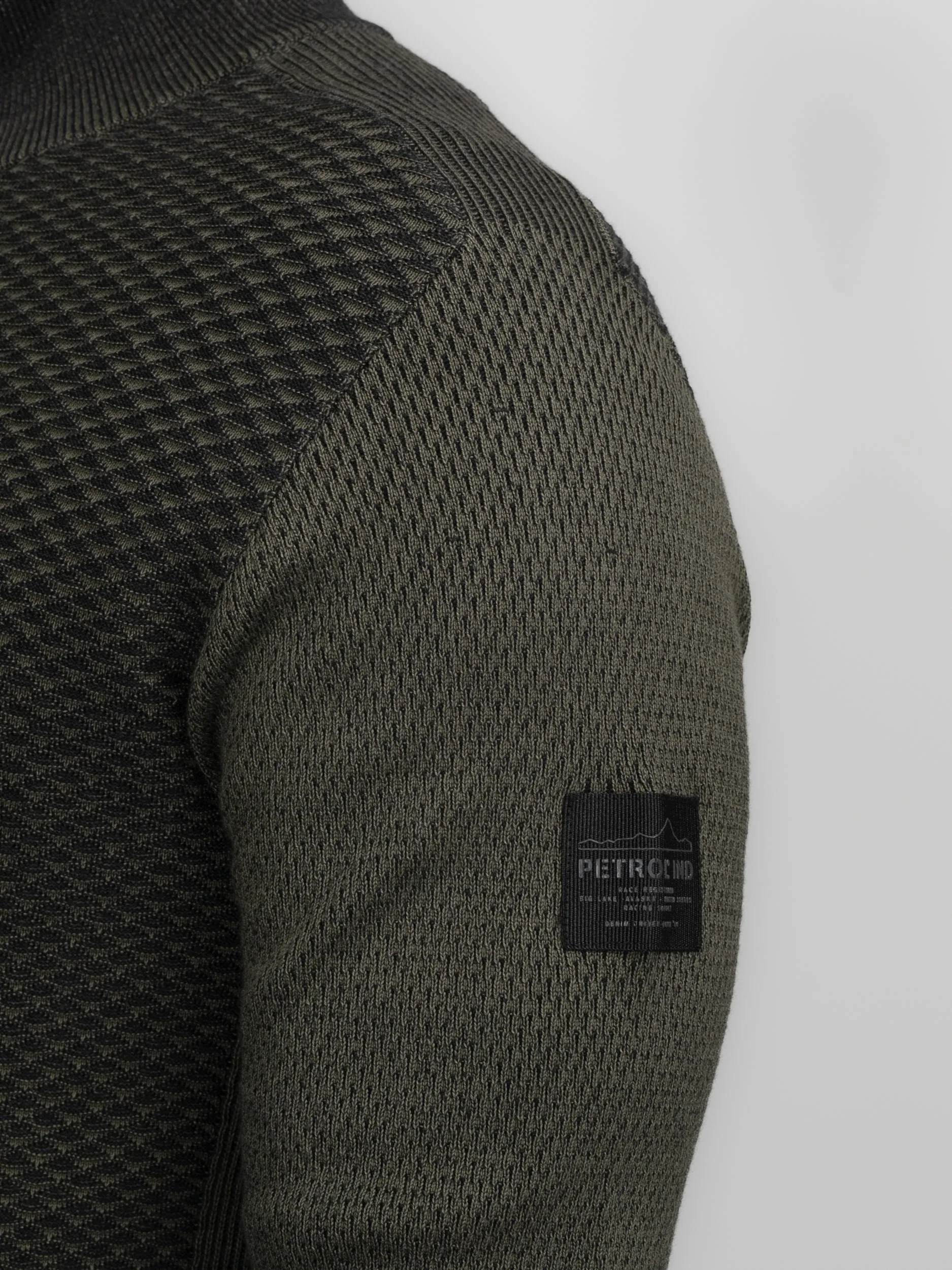 Knitted Cardigan Unalaska
