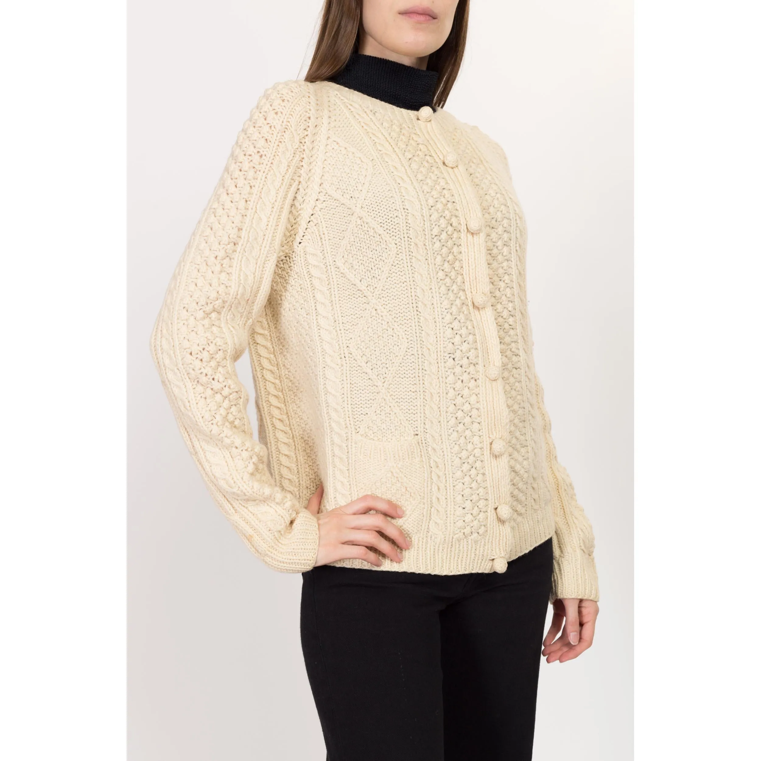 Medium 70s Cream Wool Cable Knit Bauble Button Cardigan