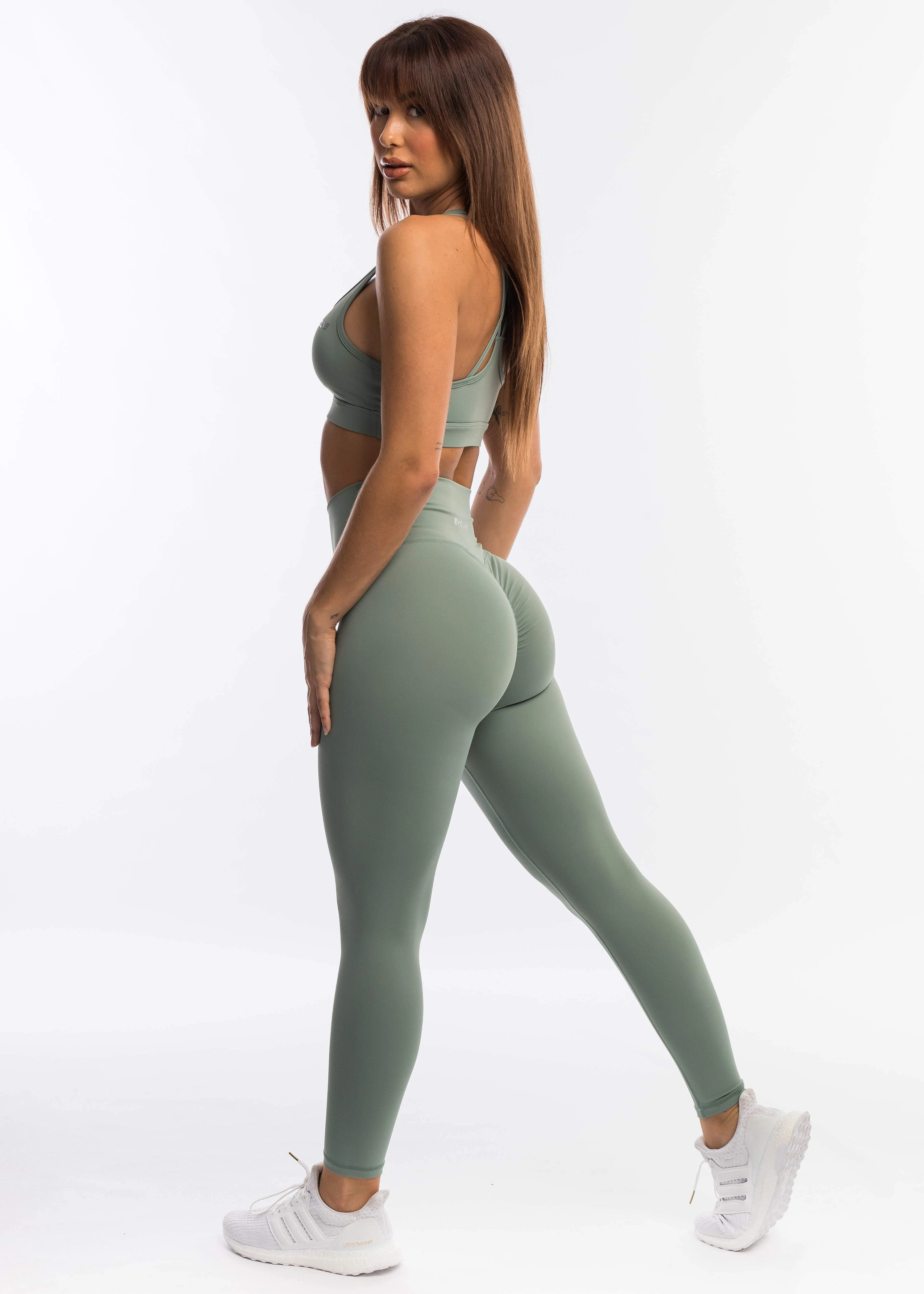 Motion Leggings - Sage