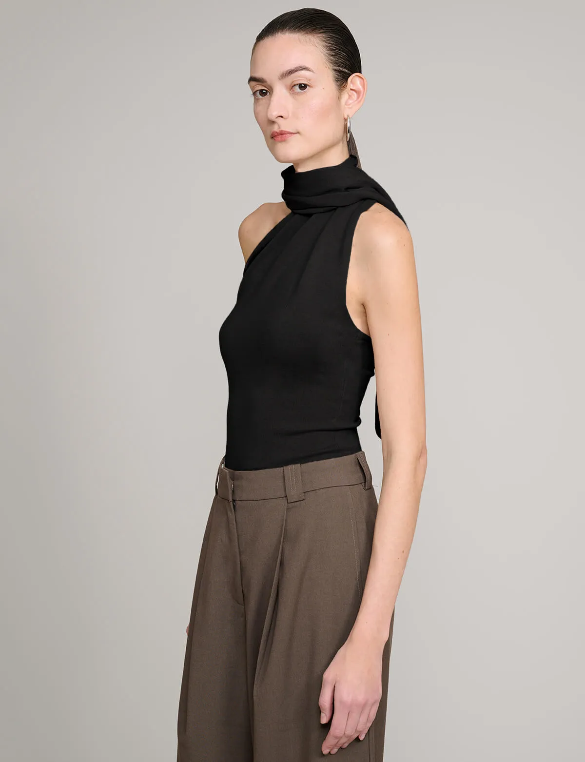 Neck Tie Knit Top