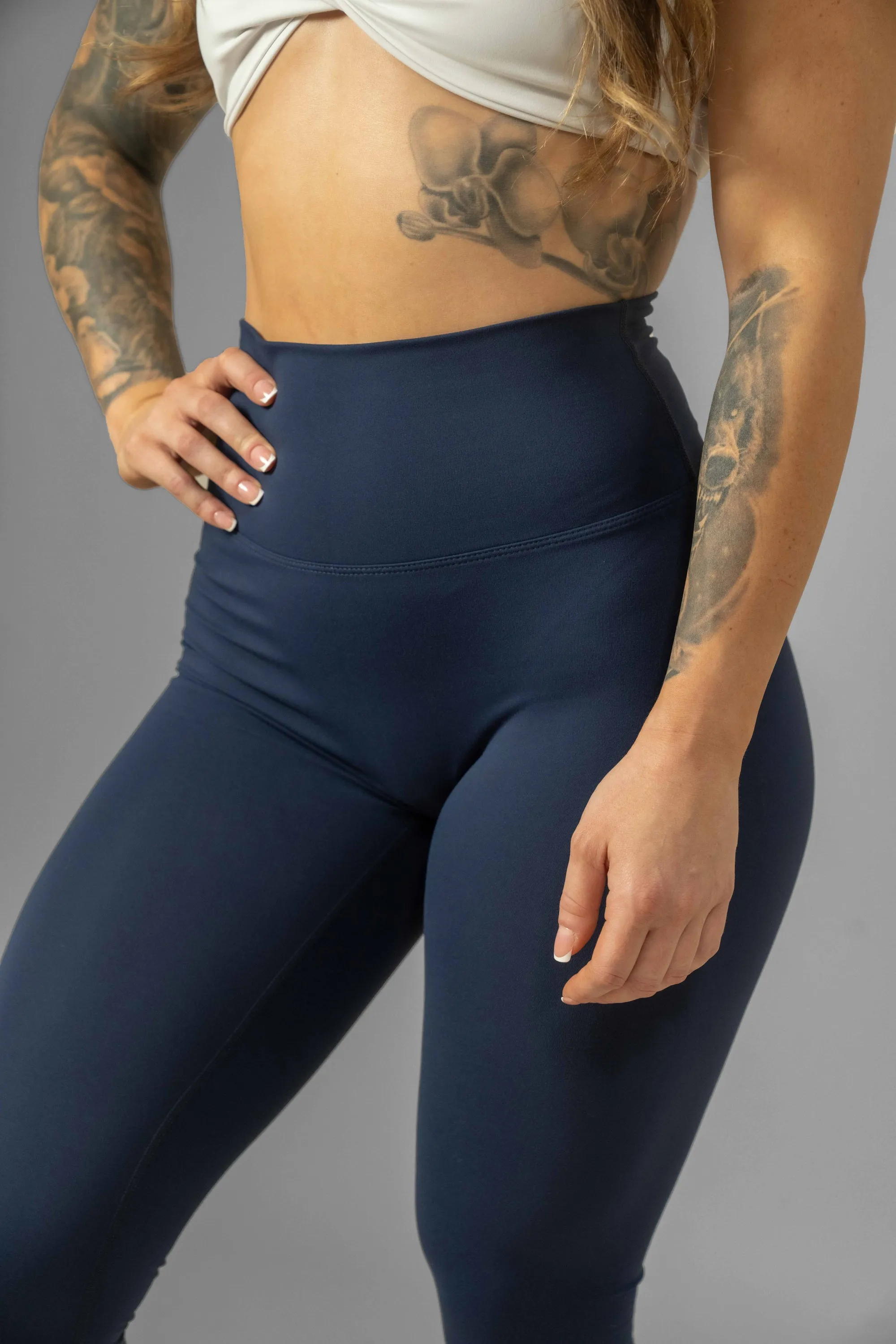 NEW Effortless Scrunch Leggings