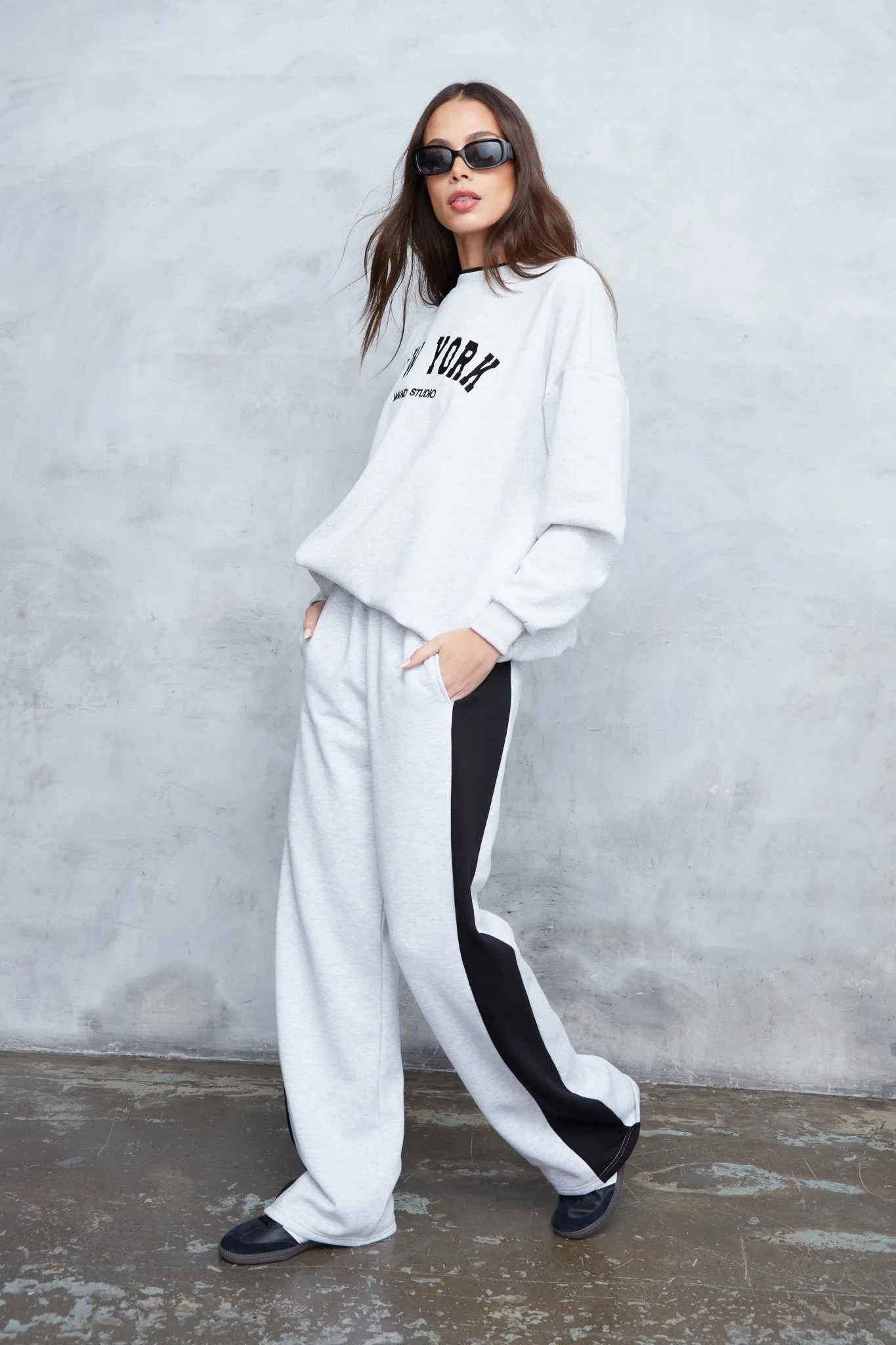 NEW YORK EMBROIDERED SWEAT