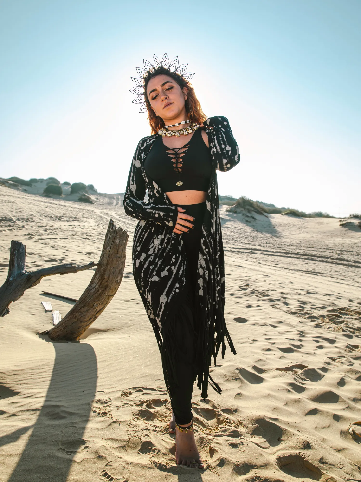 Plus Size - Cardigan in Black and White Tie Dye Print Decorated with Black Fringe