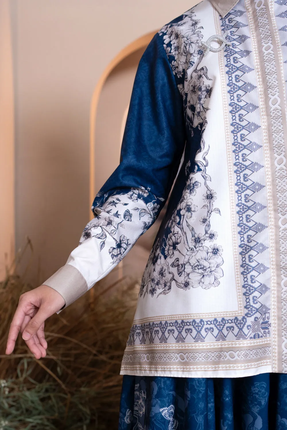Pre Order - Medinela Shirt Sweet Marzipan