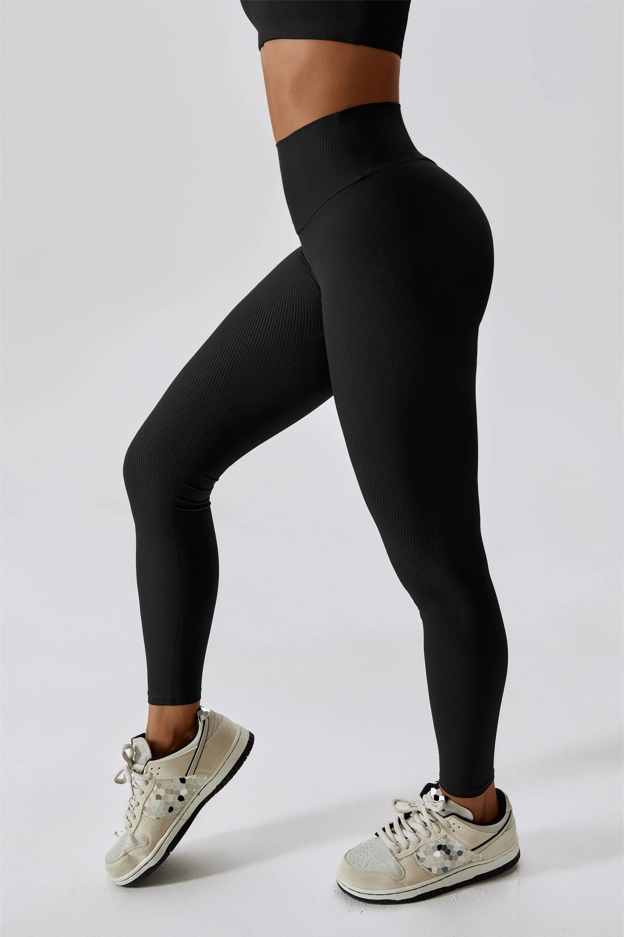 Ribbed Scrunch Butt Leggings