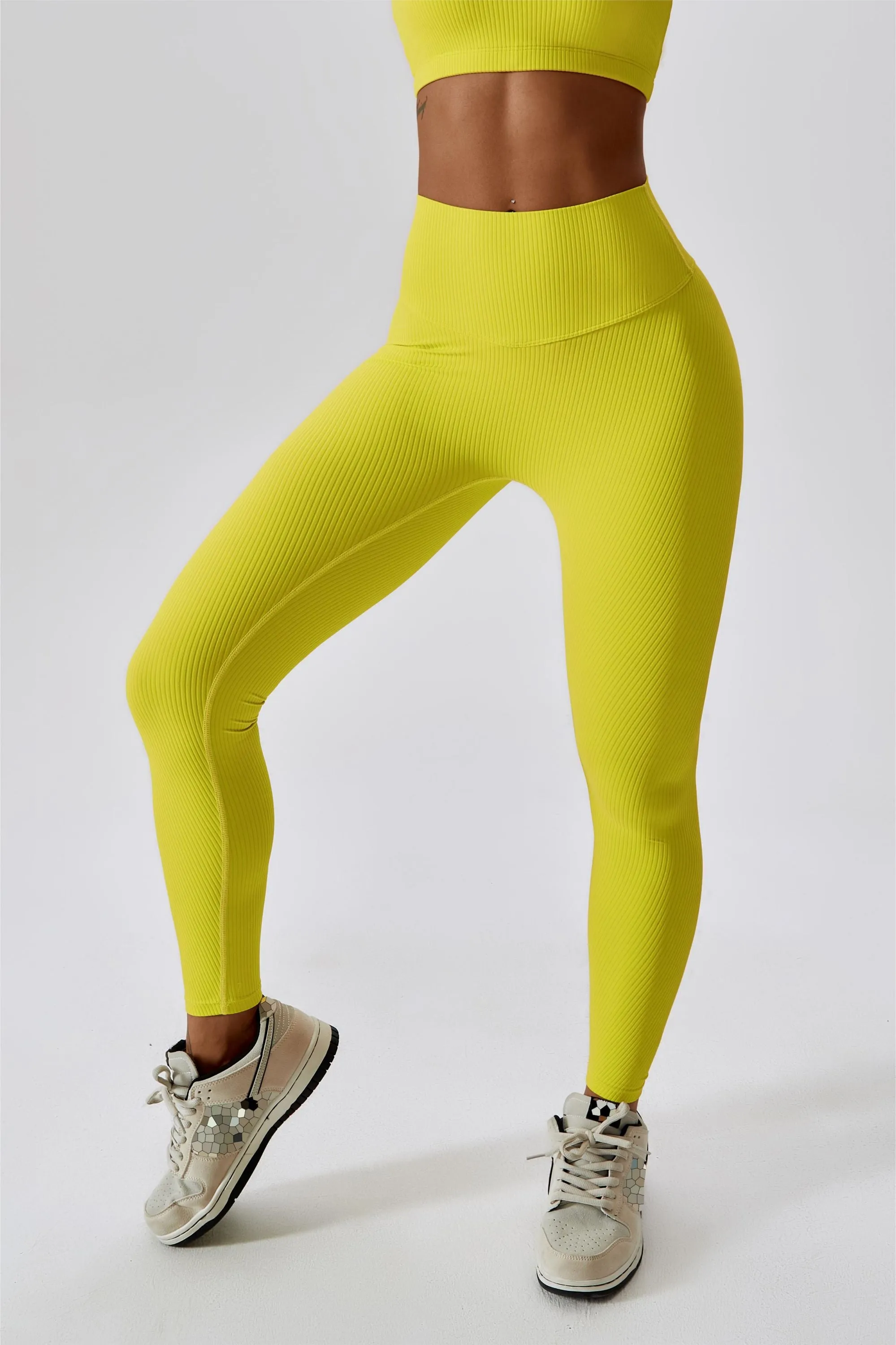Ribbed Scrunch Butt Leggings