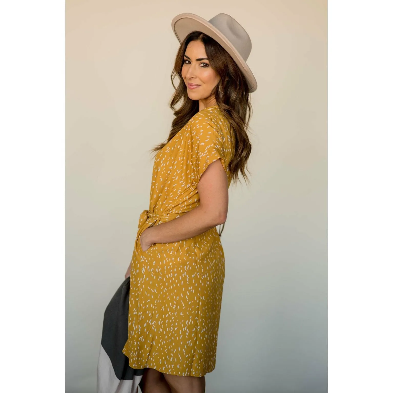 Short Sleeve Feather Speckled Tie Dress