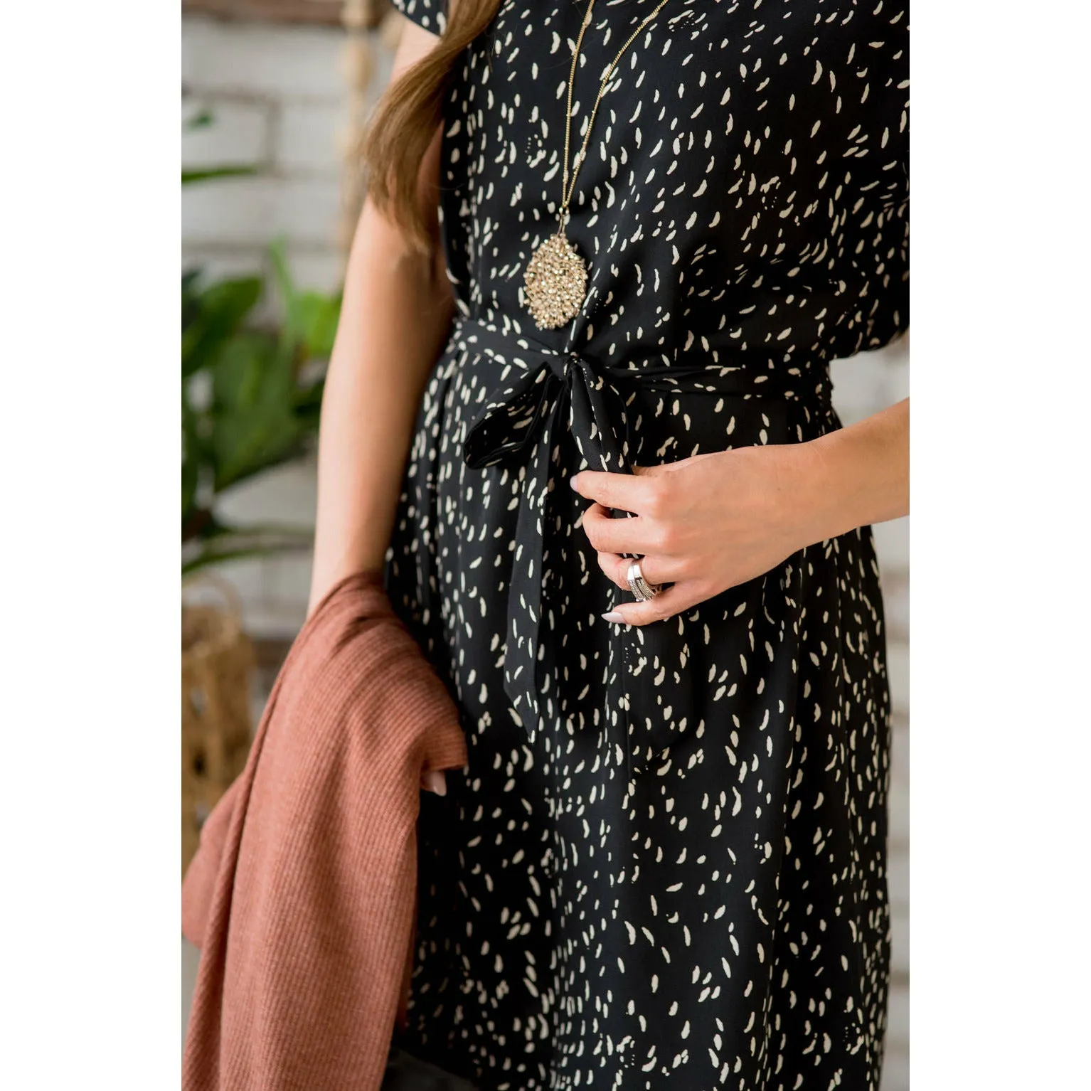 Short Sleeve Feather Speckled Tie Dress