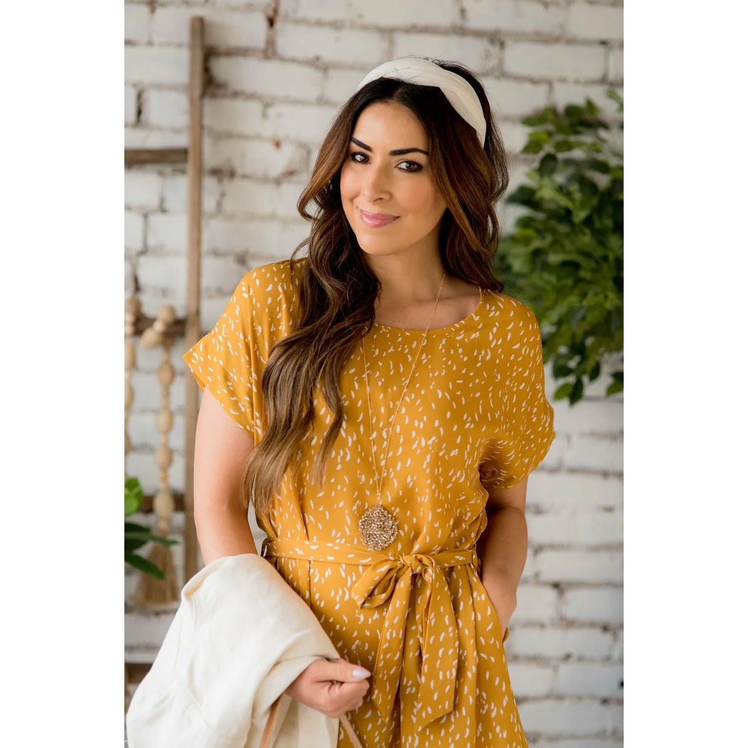 Short Sleeve Feather Speckled Tie Dress