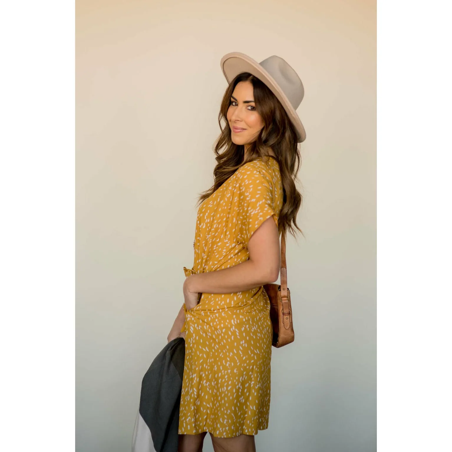 Short Sleeve Feather Speckled Tie Dress
