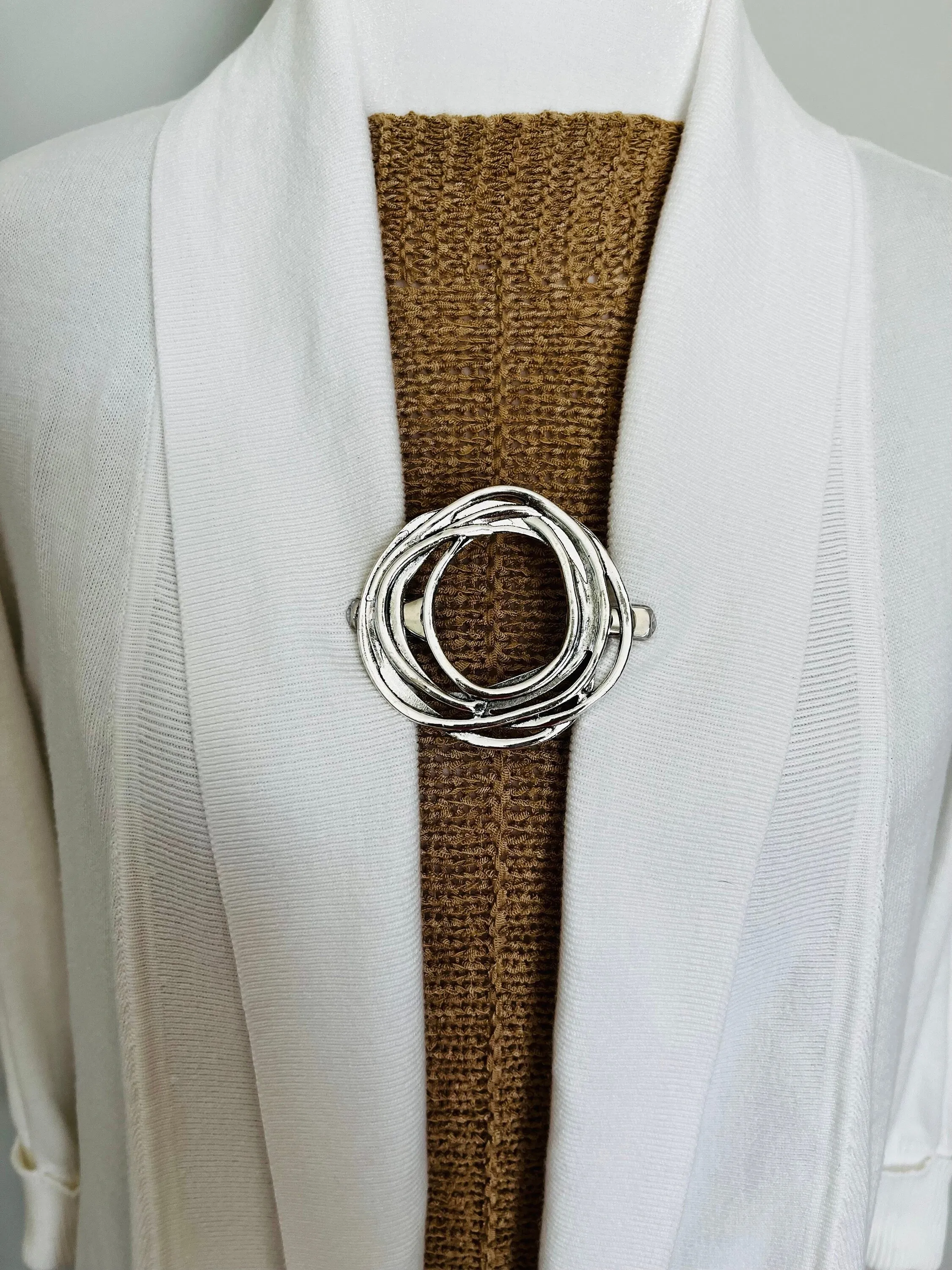 Sweater Clips Antique Silver Open Circle Cardigan Clasp Minimalist Sweater Clip Kimono Gifts for Her by Fabulici