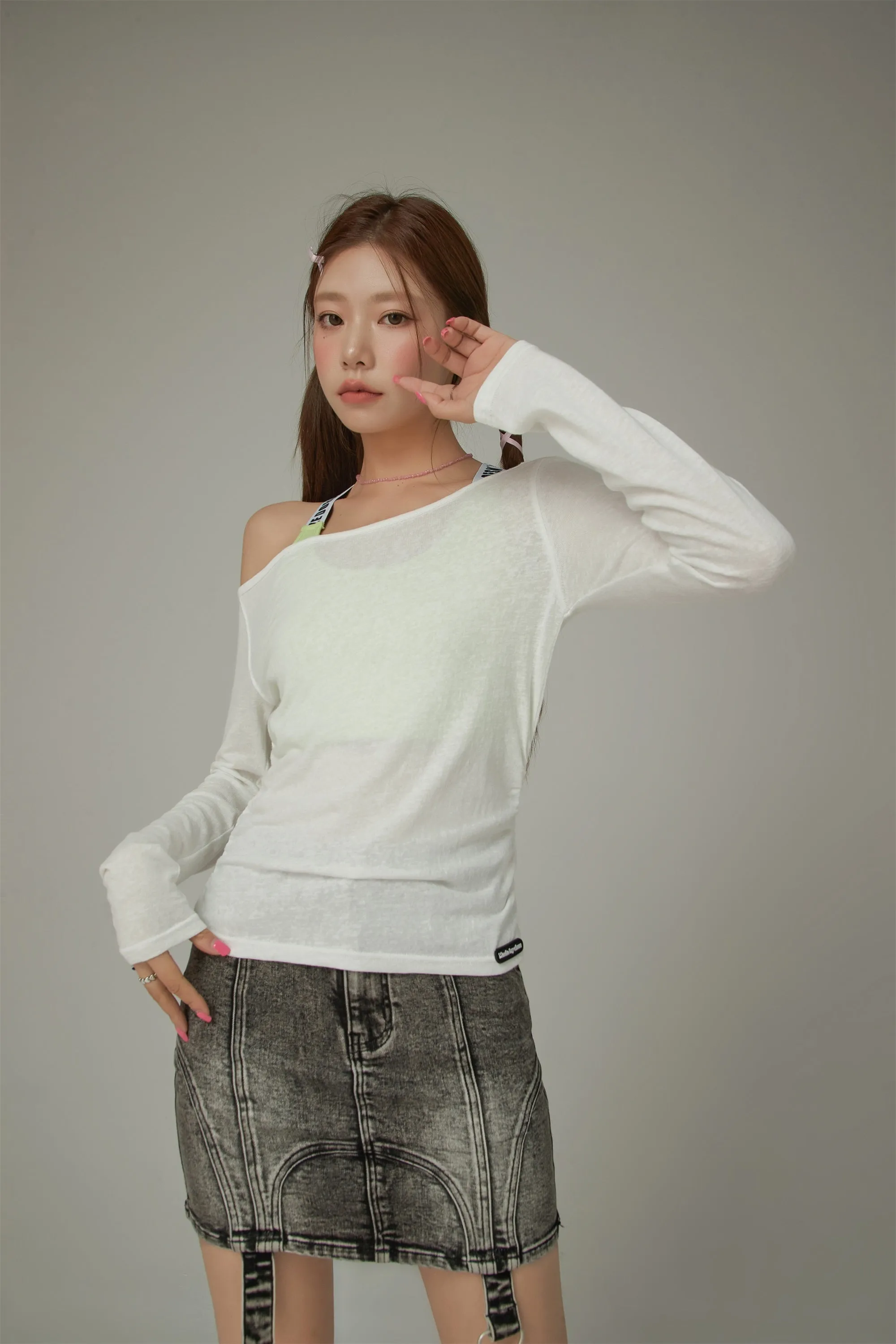 Unbalanced Off The Shoulder Long Sleeve T-Shirt