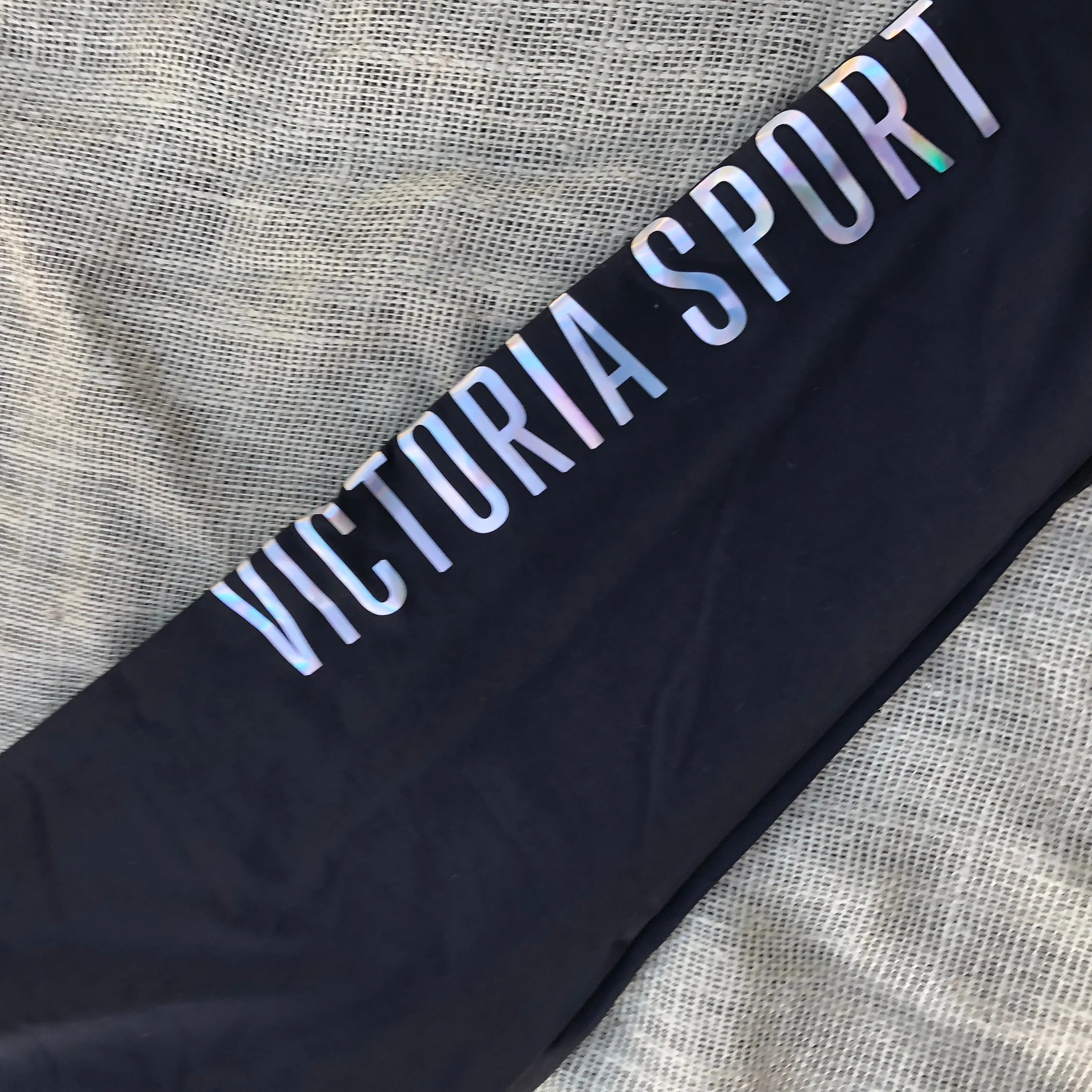 Victoria Sport Knockout Capri - Medium