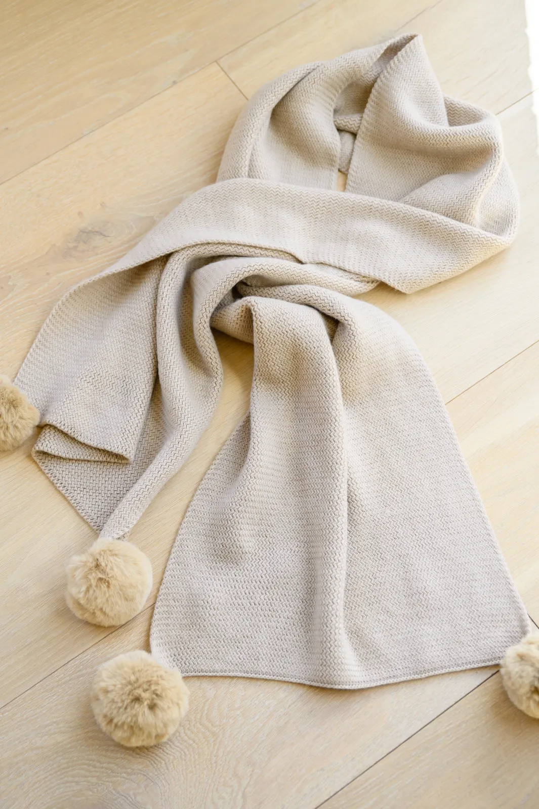 W23 Knitted Fuzzy Pom Pom Scarf In Beige
